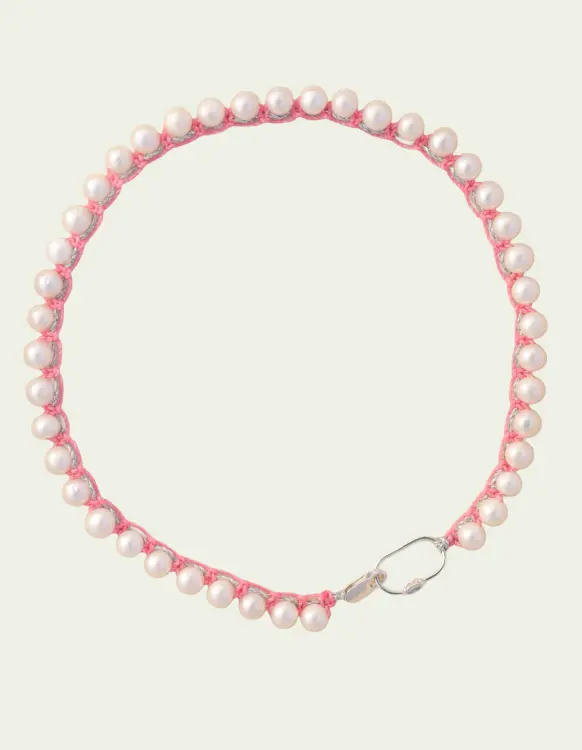 choker  z pereł hodowlanych, plecionych sznurkiem w kolorze różu i srebra.jpg